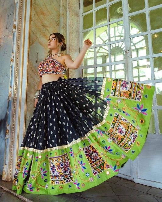 Black Lehngha Choli With Mirror Work And Attached Black Dupatta With Butta Print
